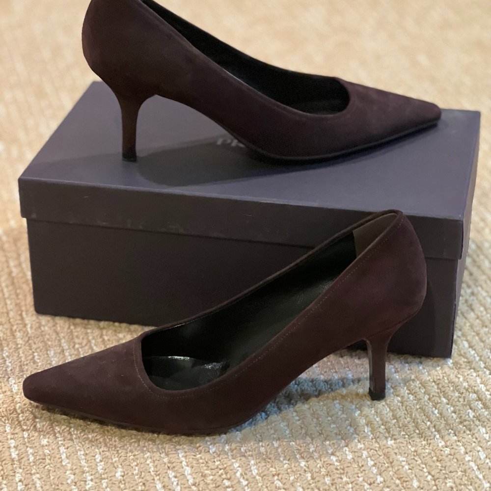 Prada brown suede pumps